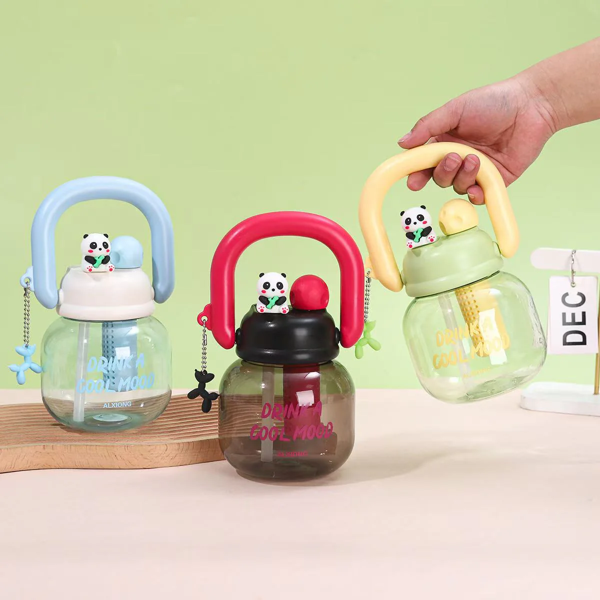 Panda Theme 800 ml Kids Cute Water Bottle With Handle - Image 3