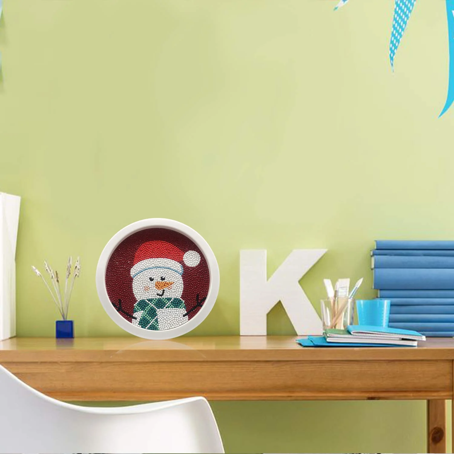Round Sparkling Diamond Painting Kits with Easel Stand- Adorable DIY Art Kit (Christmas) - Image 2