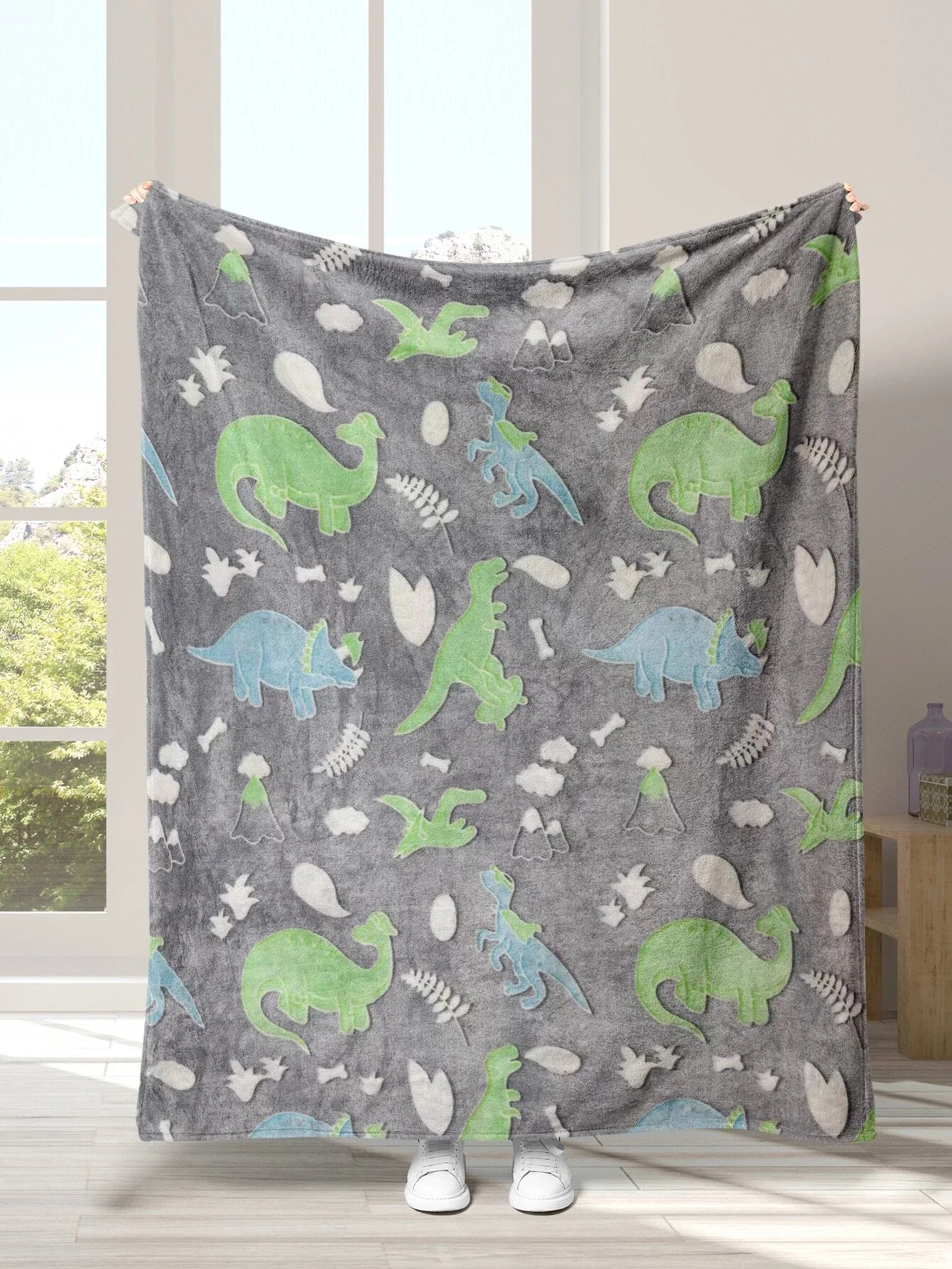Soft Warm Cozy Furry Blanket Glow in The Dark (182CM X 182CM) (Dino) - Image 2